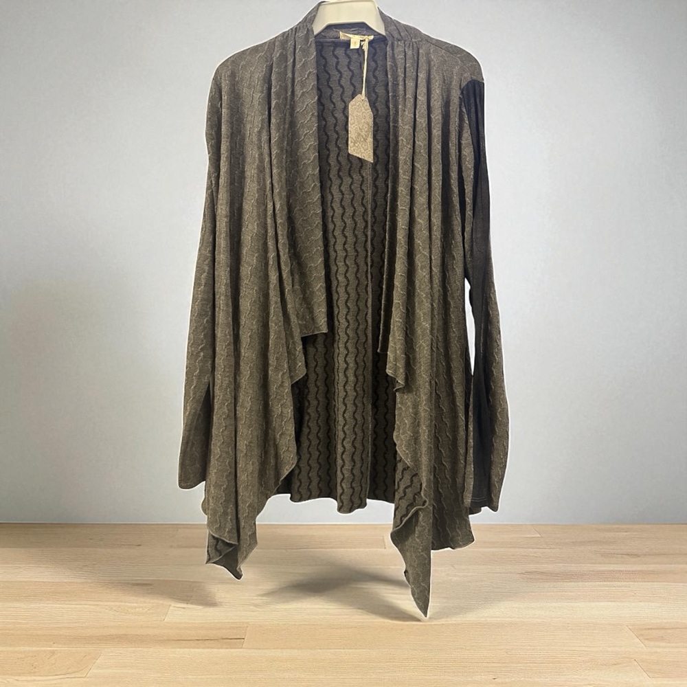 Love & Liberty Brown Wavy Cable Knit Waterfall Cardigan Faux Leather Trim‎ L3024